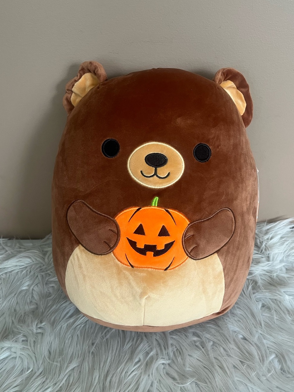 {Squishmallows} Omar The Bear Holding Pumpkin 12" Halloween Squad Plush - NWT
